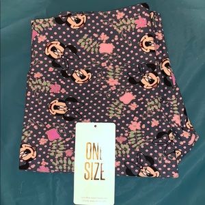 Lularoe OS Disney Leggings
